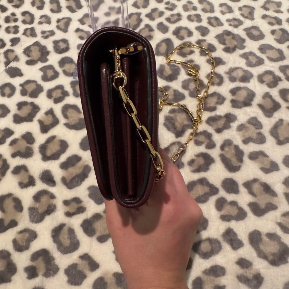 Moschino Quilted Crossbody Bag in Deep Wine with Gold Hardware - Picture 4 of 12